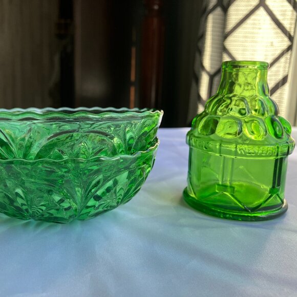 Emerald Green Glass Bowls and Wheaton N.J. Mini Jar - Picture 1 of 5